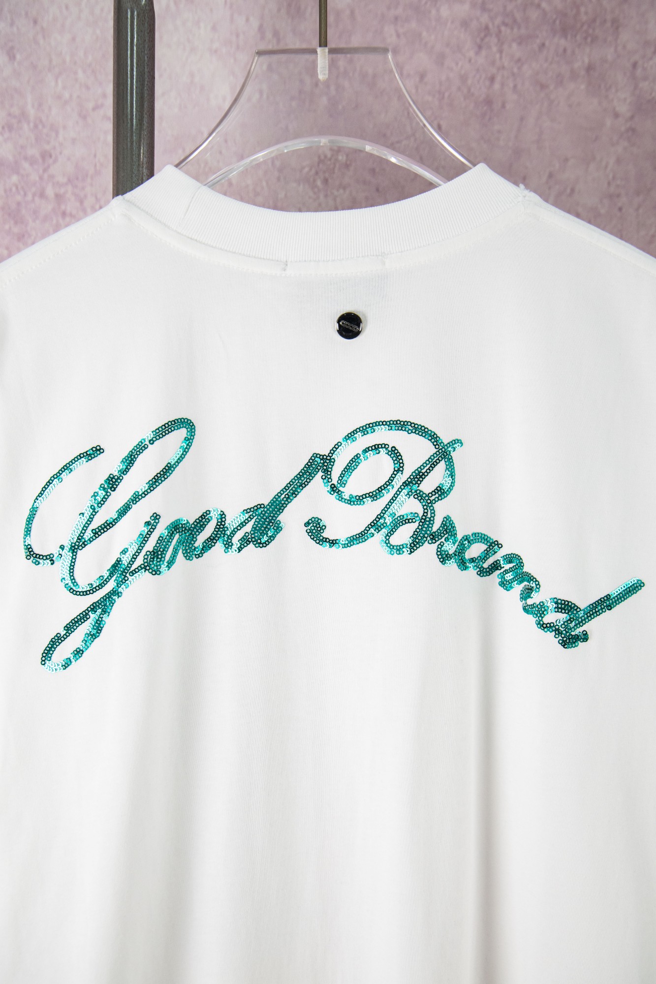 GOODBRAND 26ss 海岛椰林珠片绣轻奢时尚高级感短袖 T恤 男女同款 白色-Top High Quatity Cheap Sneakers Fashion Clothing Clothes Bags handbags Shoes of all Brand wholesale With The best Quality And Beautiful Price from China Factory Chinese suppliers wholesaler seller GOODBRAND 26ss 海岛椰林珠片绣轻奢时尚高级感短袖 T恤 男女同款 白色