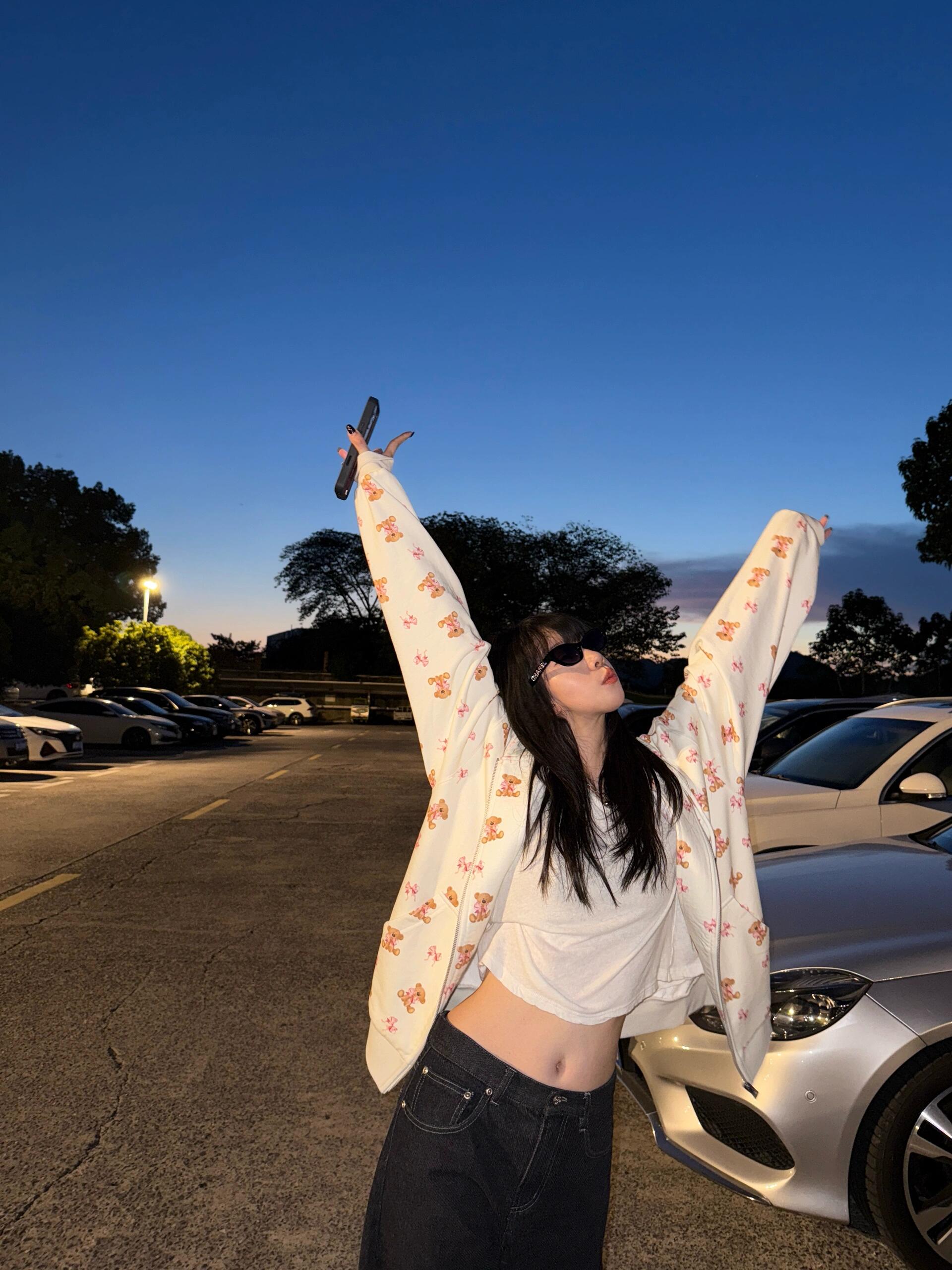 NO:549881,Can be salty or sweet, can be used for daily life, alexander wang19860909可盐可甜 可日常可居家,,alexander wang,Women's clothing