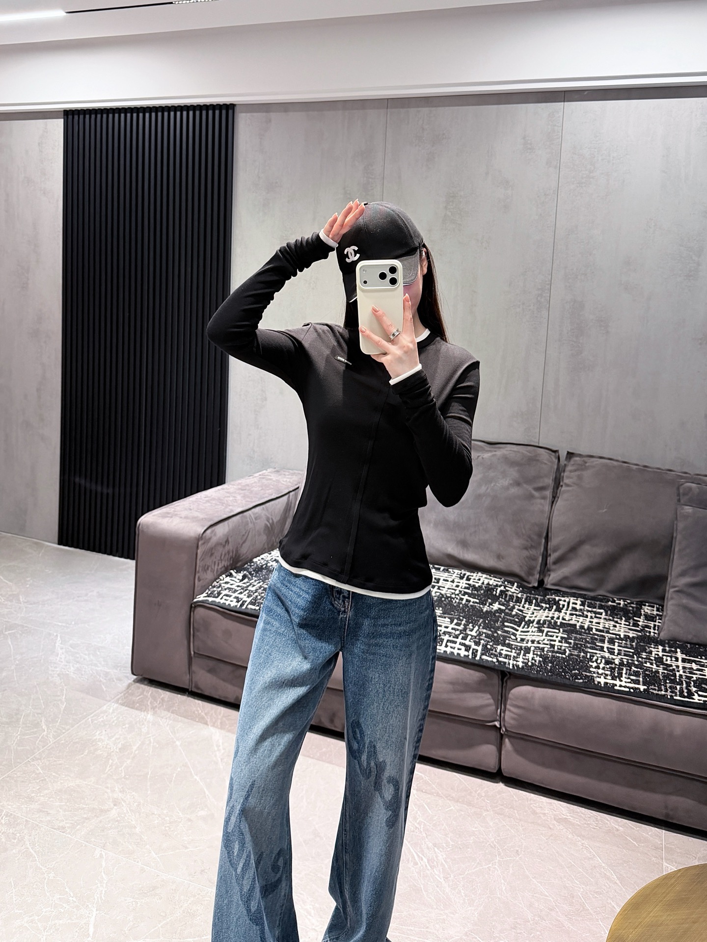 NO:562645,The look of our own model is skin-friendly, easy to wear and unrestrained, alexander wang19860909自家模特look 亲肤好穿 无拘无束,,alexander wang,Women's clothing