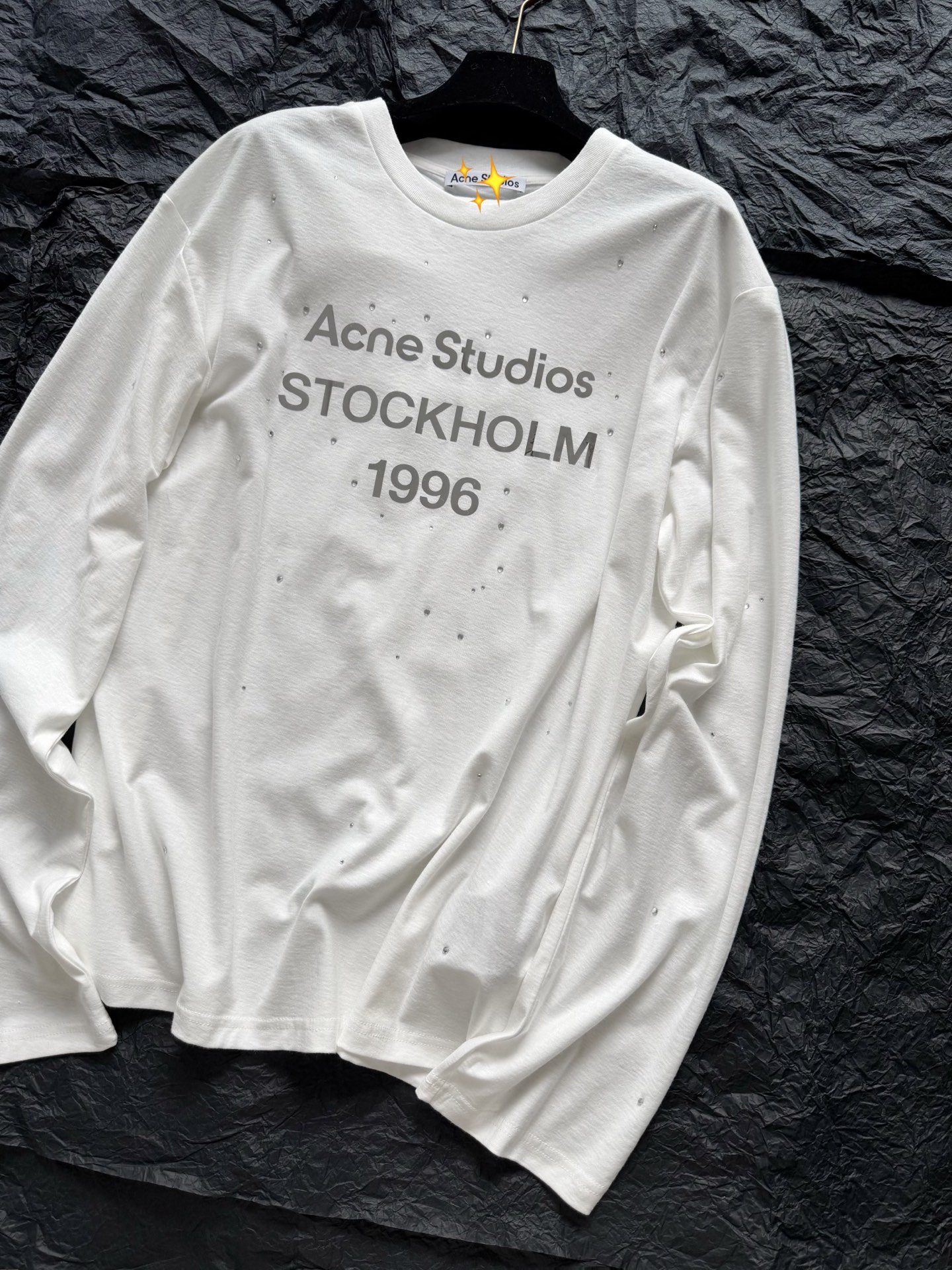 NO:566637,Real shot in white, the new logo is so eye-catching, it’s still the classic letter print, alexander wang19860909白色实拍图,新logo太抢眼了 依旧是经典的字母印花,,alexander wang,Women's clothing