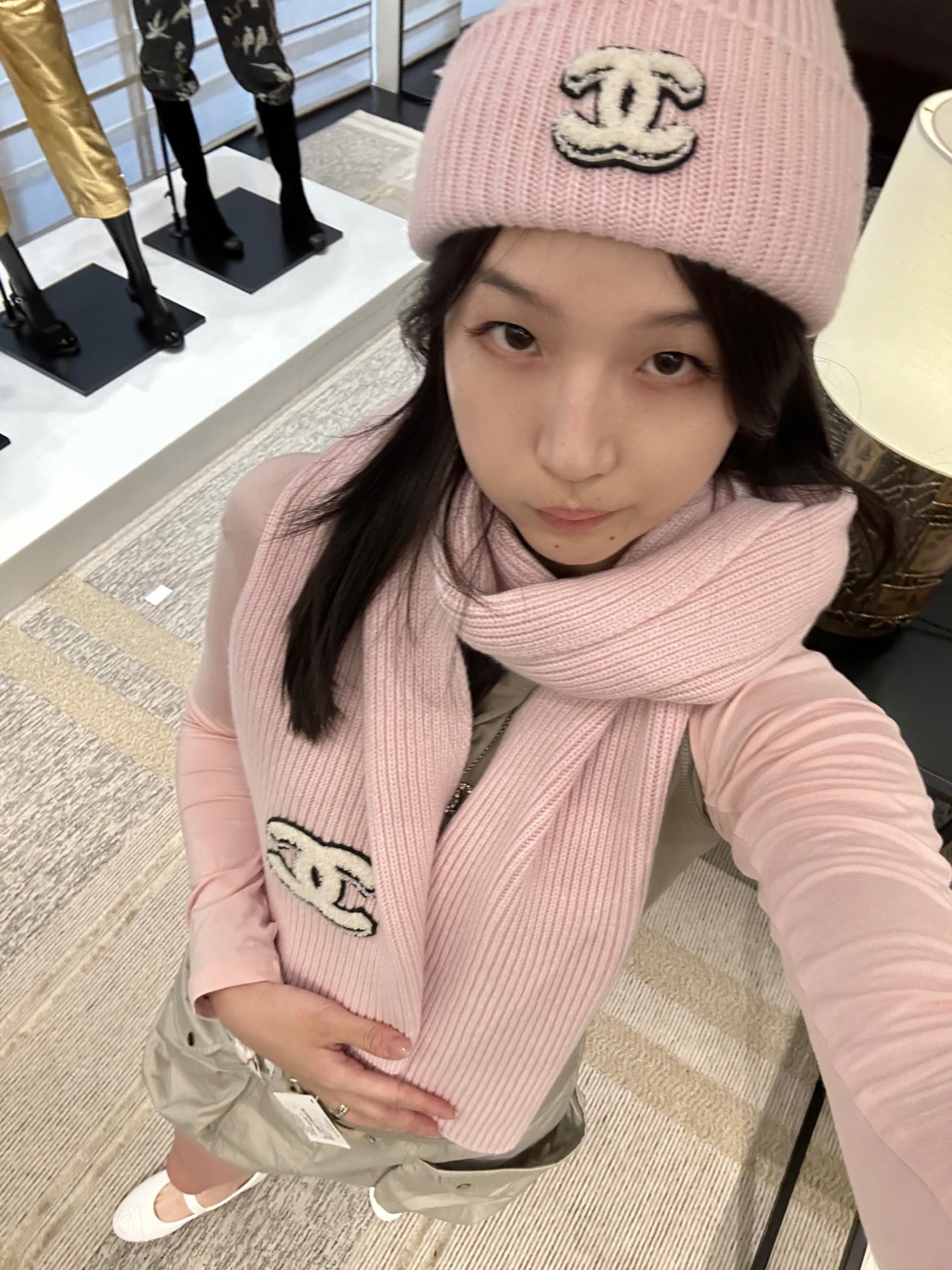 NO:667620,Cold hat + scarf, standard in autumn and winter,,hats, 19860909冷帽+围巾 秋冬标配了,,hats, ,Women's clothing