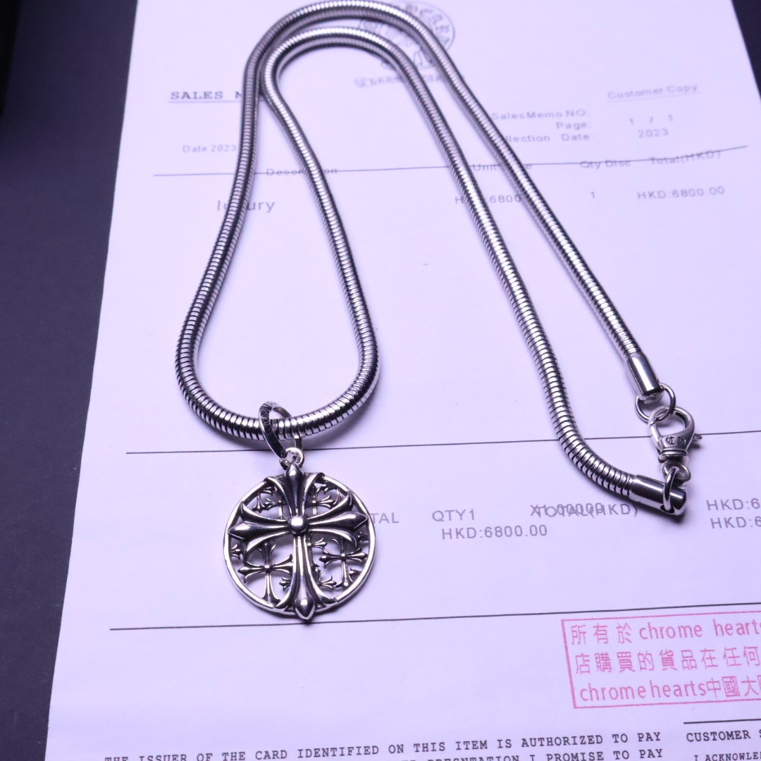 𝐂𝐡𝐫𝐨𝐦𝐞 𝐡𝐞𝐚𝐫𝐭𝐬 克罗心✝️项链，帅爆了最新款克罗心项链 ⚜️造型不同的花纹设计风格 呈现出与