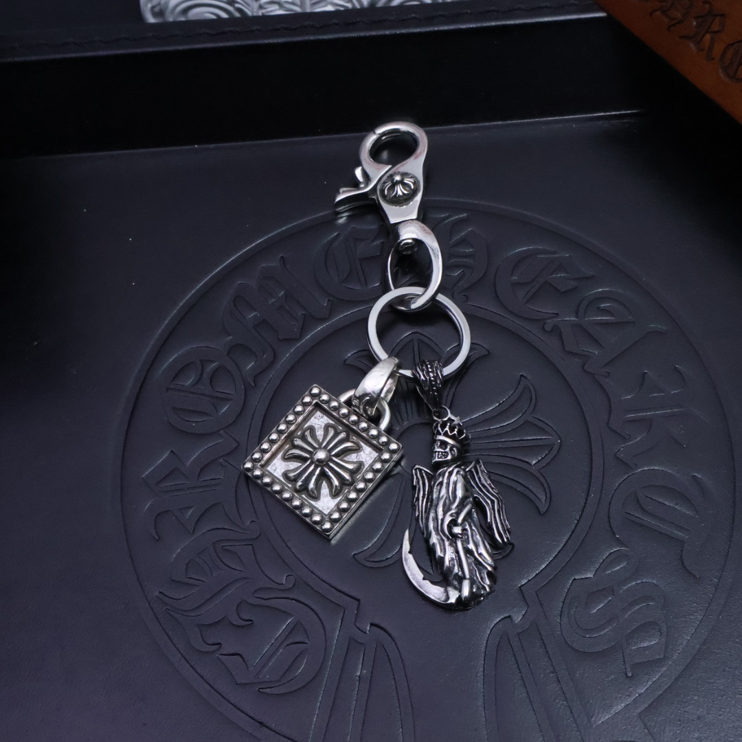 Chrome Hearts 𝐡𝐞𝐚𝐫𝐭克罗心钥匙扣挂件 裤 包 挂件 做工、质感一流