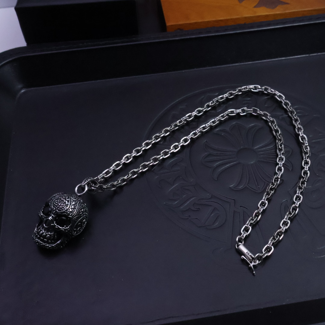 ［爆款推荐］𝐂𝐡𝐫𝐨𝐦𝐞 𝐡𝐞𝐚𝐫𝐭𝐬 克罗心✝️项链，字母链🤩帅爆了最新款克罗心项链 ⚜️造型不同的花
