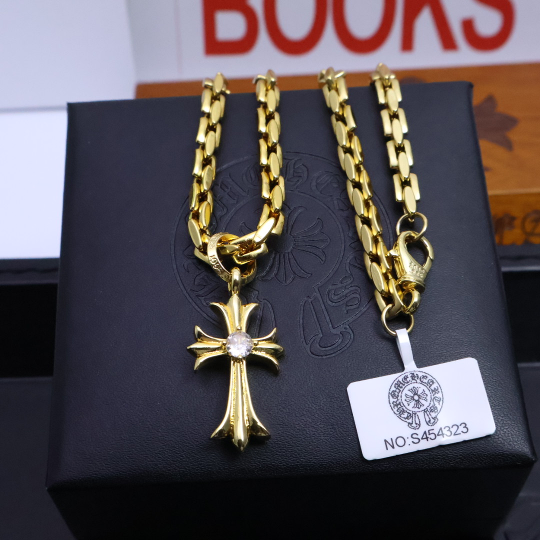 ［精工版本］𝐂𝐡𝐫𝐨𝐦𝐞 𝐡𝐞𝐚𝐫𝐭𝐬 克罗心✝️黄金色十字架项链，🤩帅爆了克罗心项链 ⚜️造型不同的花