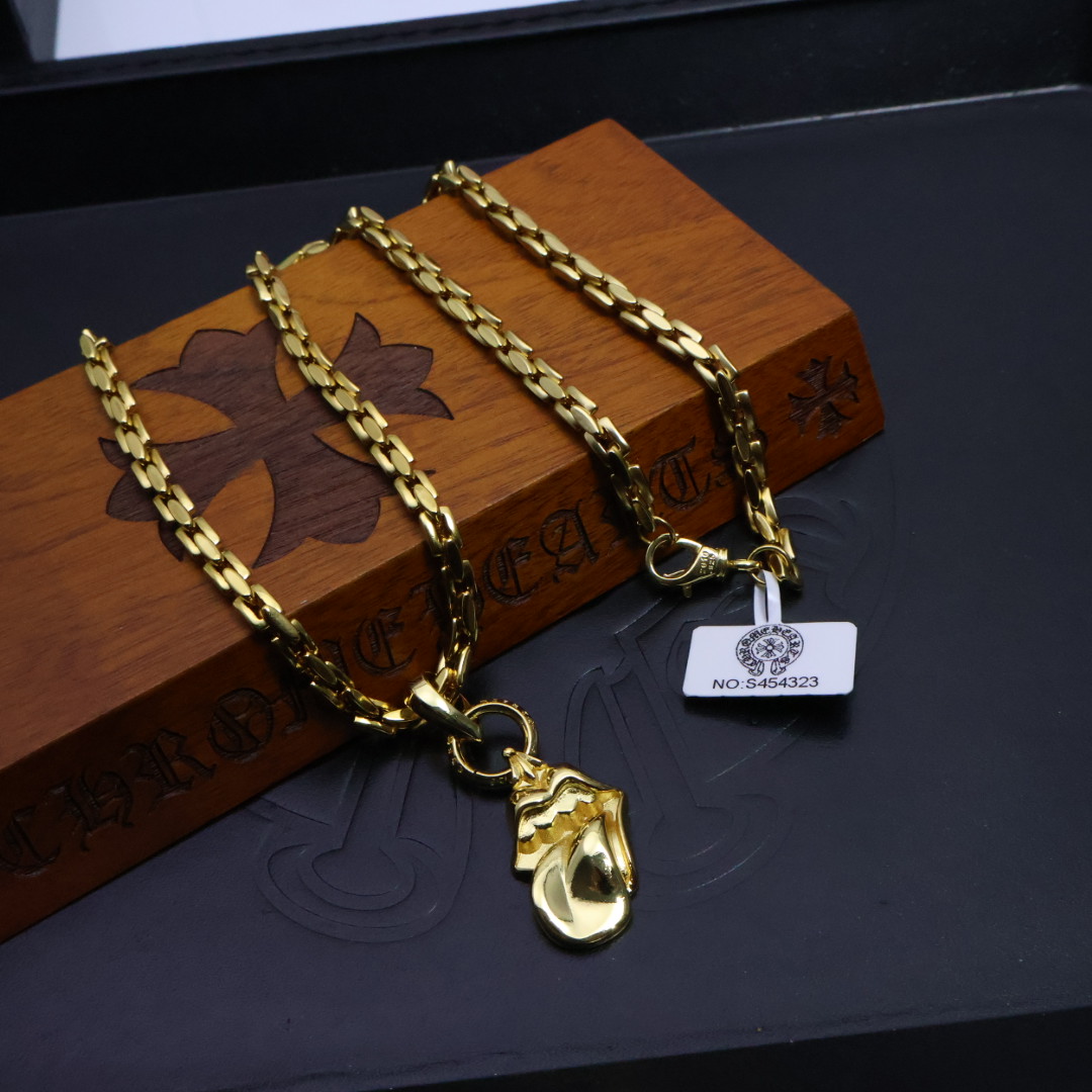 ［2025礼物推荐🎁］𝐂𝐡𝐫𝐨𝐦𝐞 𝐡𝐞𝐚𝐫𝐭𝐬 克罗心手工制作工艺✝️黄金色经典卖爆的项链，🤩帅爆了克