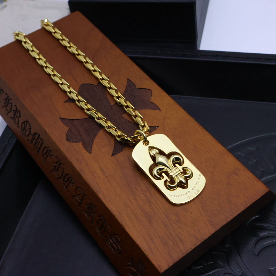 ［2025礼物推荐🎁］𝐂𝐡𝐫𝐨𝐦𝐞 𝐡𝐞𝐚𝐫𝐭𝐬 克罗心手工制作工艺✝️黄金色经典卖爆的项链，🤩帅爆了克