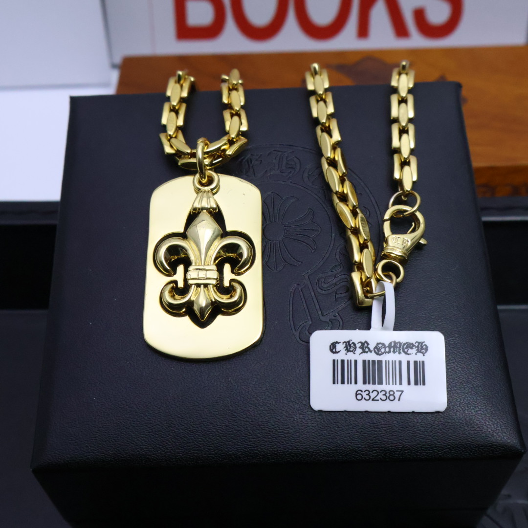 ［2025礼物推荐🎁］𝐂𝐡𝐫𝐨𝐦𝐞 𝐡𝐞𝐚𝐫𝐭𝐬 克罗心手工制作工艺✝️黄金色经典卖爆的项链，🤩帅爆了克