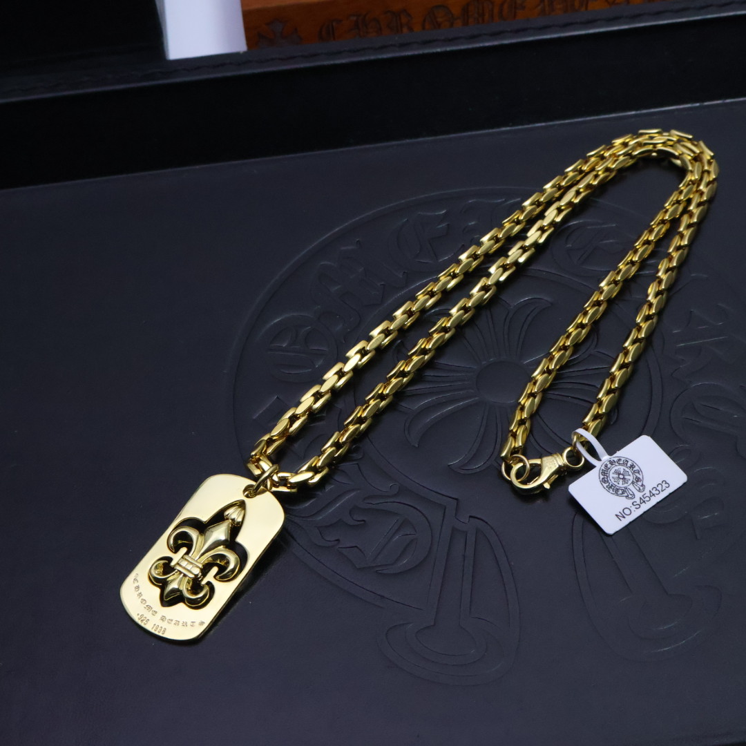 ［2025礼物推荐🎁］𝐂𝐡𝐫𝐨𝐦𝐞 𝐡𝐞𝐚𝐫𝐭𝐬 克罗心手工制作工艺✝️黄金色经典卖爆的项链，🤩帅爆了克