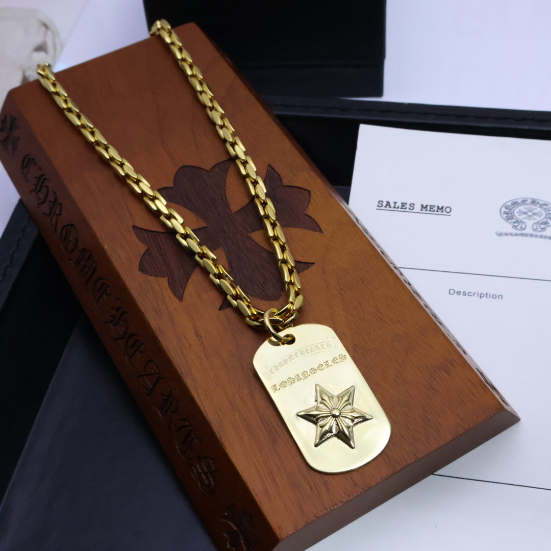 ［2025礼物推荐🎁］𝐂𝐡𝐫𝐨𝐦𝐞 𝐡𝐞𝐚𝐫𝐭𝐬 克罗心手工制作工艺✝️黄金色经典卖爆的项链，🤩帅爆了克