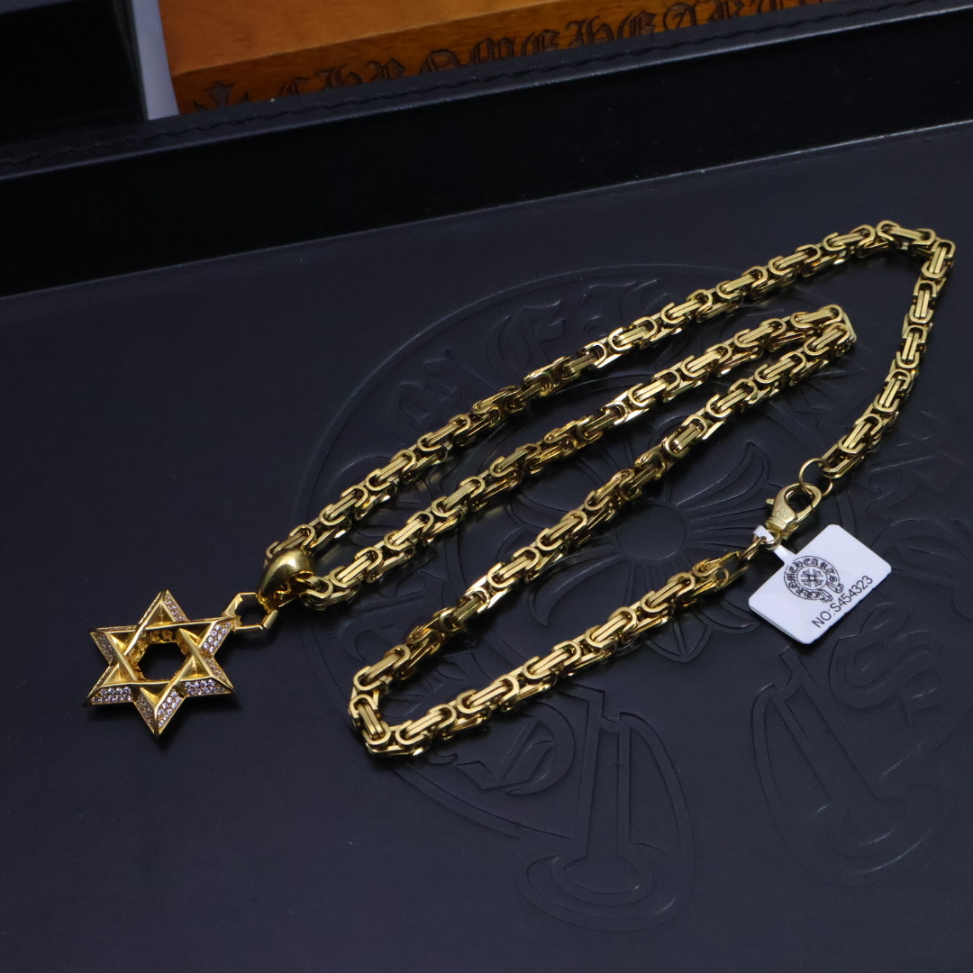 ［2025礼物推荐🎁］𝐂𝐡𝐫𝐨𝐦𝐞 𝐡𝐞𝐚𝐫𝐭𝐬 克罗心手工制作工艺✝️黄金色经典卖爆的项链，🤩帅爆了克