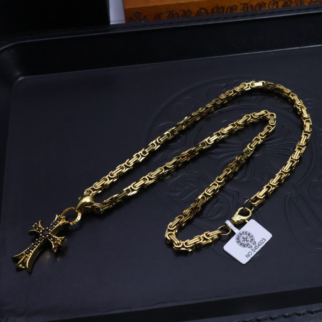 ［2025礼物推荐🎁］𝐂𝐡𝐫𝐨𝐦𝐞 𝐡𝐞𝐚𝐫𝐭𝐬 克罗心手工制作工艺✝️黄金色经典卖爆的项链，🤩帅爆了克