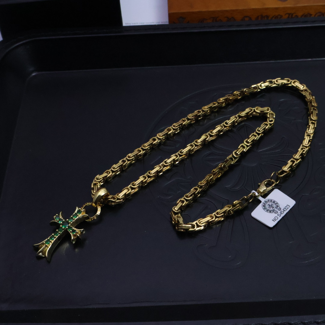 ［2025礼物推荐🎁］𝐂𝐡𝐫𝐨𝐦𝐞 𝐡𝐞𝐚𝐫𝐭𝐬 克罗心手工制作工艺✝️黄金色经典卖爆的项链，🤩帅爆了克