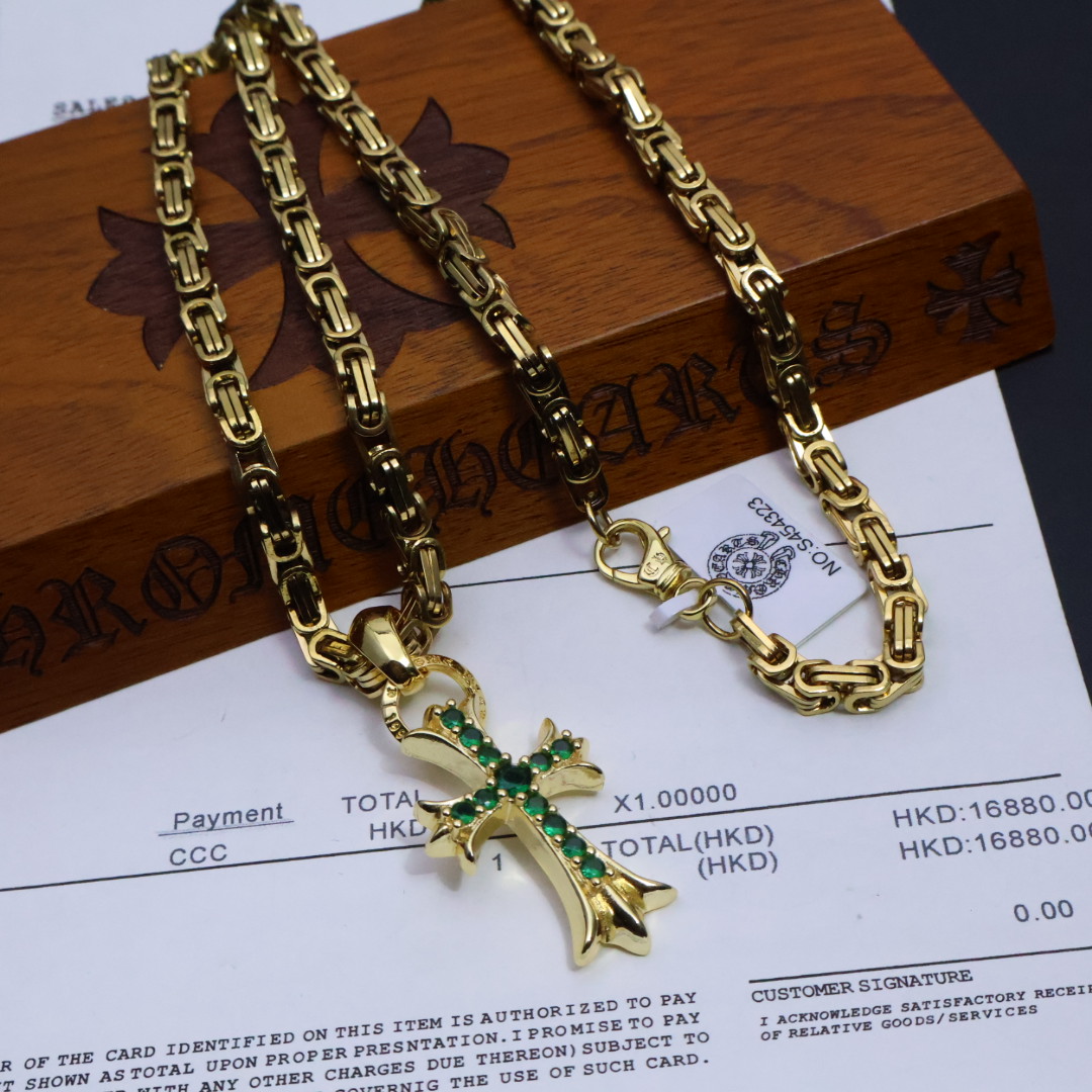 ［2025礼物推荐🎁］𝐂𝐡𝐫𝐨𝐦𝐞 𝐡𝐞𝐚𝐫𝐭𝐬 克罗心手工制作工艺✝️黄金色经典卖爆的项链，🤩帅爆了克