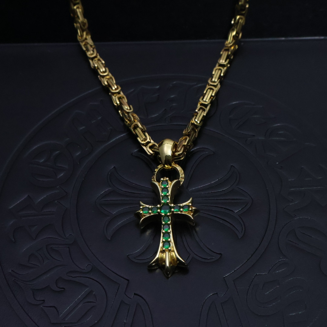 ［2025礼物推荐🎁］𝐂𝐡𝐫𝐨𝐦𝐞 𝐡𝐞𝐚𝐫𝐭𝐬 克罗心手工制作工艺✝️黄金色经典卖爆的项链，🤩帅爆了克