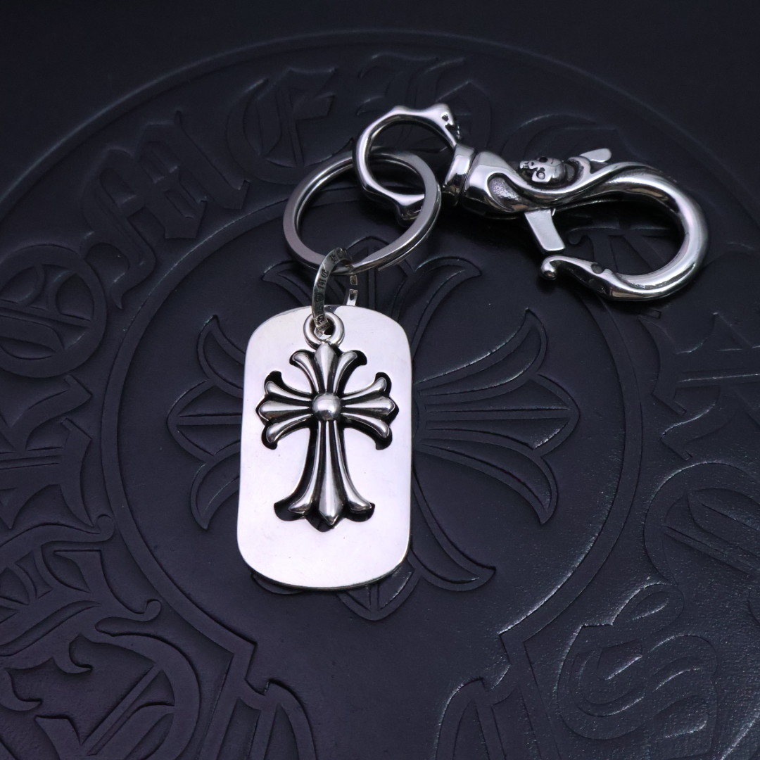 Chrome Hearts 𝐂𝐡𝐫𝐨𝐦𝐞 𝐡𝐞𝐚𝐫𝐭［2025 裤 包 挂件 做工、质感一流