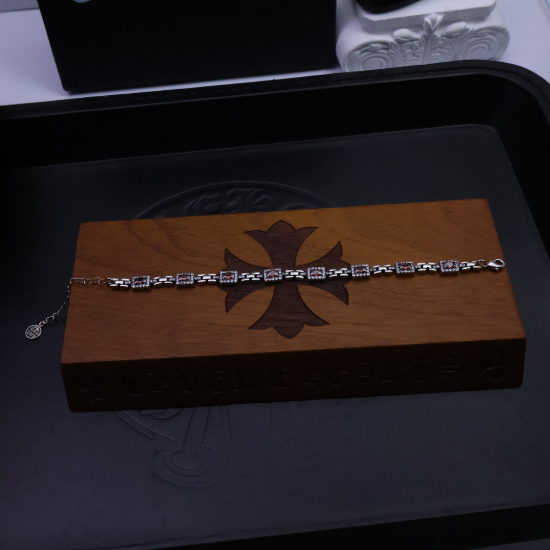 ［银器暴动］🔥𝐂𝐡𝐫𝐨𝐦𝐞 𝐇𝐞𝐚𝐫𝐭𝐬手链✝️炼狱级锁腕核武  
⚔️𝟗𝟗𝟕𝐎𝐳暗核浇铸｜十字架噬魂雕