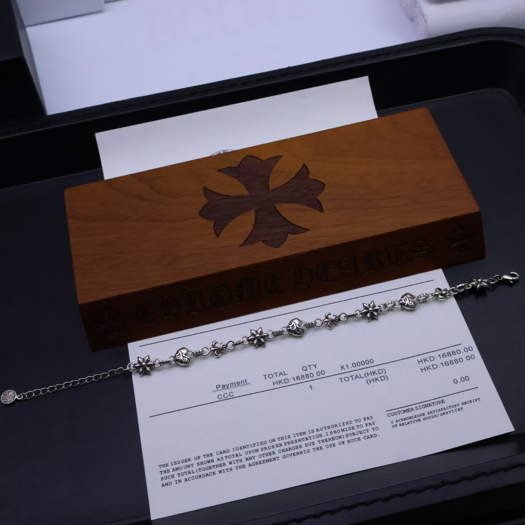 ［银器暴动］🔥𝐂𝐡𝐫𝐨𝐦𝐞 𝐇𝐞𝐚𝐫𝐭𝐬手链✝️炼狱级锁腕核武  
⚔️𝟗𝟗𝟕𝐎𝐳暗核浇铸｜十字架噬魂雕