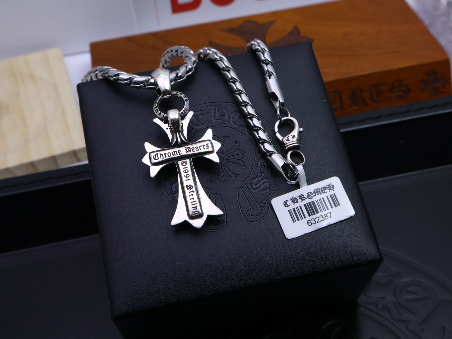 ［新品上架］𝐂𝐡𝐫𝐨𝐦𝐞 𝐡𝐞𝐚𝐫𝐭𝐬  ✞ 克罗心项链⚜️ 原厂11复刻｜纯手工錾刻十字圣痕  
💎 