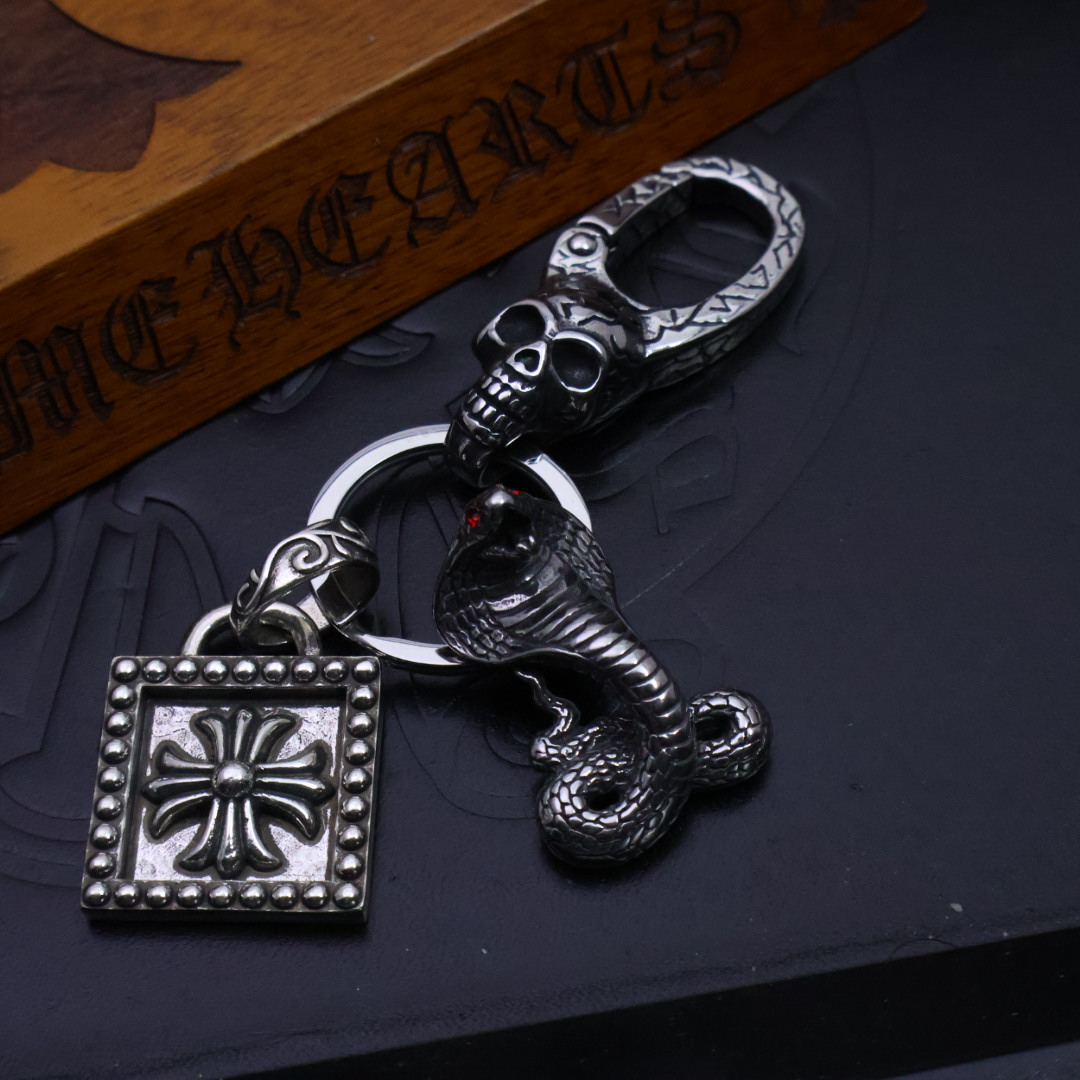 Handmade Chrome Hearts Cron Key Buttons: Unique Aesthetics in 925 Silver. - 图片 6