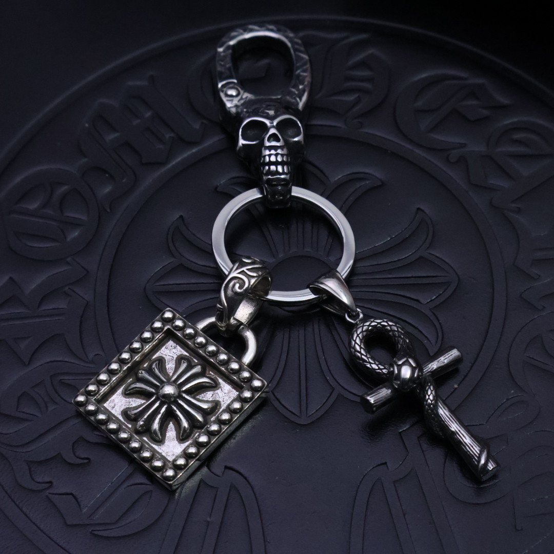 Chrome Hearts Croac Crusade Key Buttons: Gothic Style Statement Accessories - 图片 1