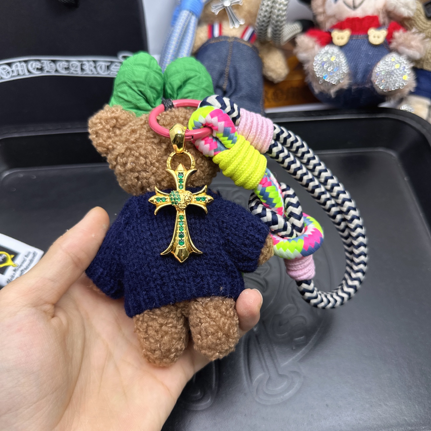 New Release: Croker Heart Key Bear Bag – Batch 210 Arrival - 图片 2
