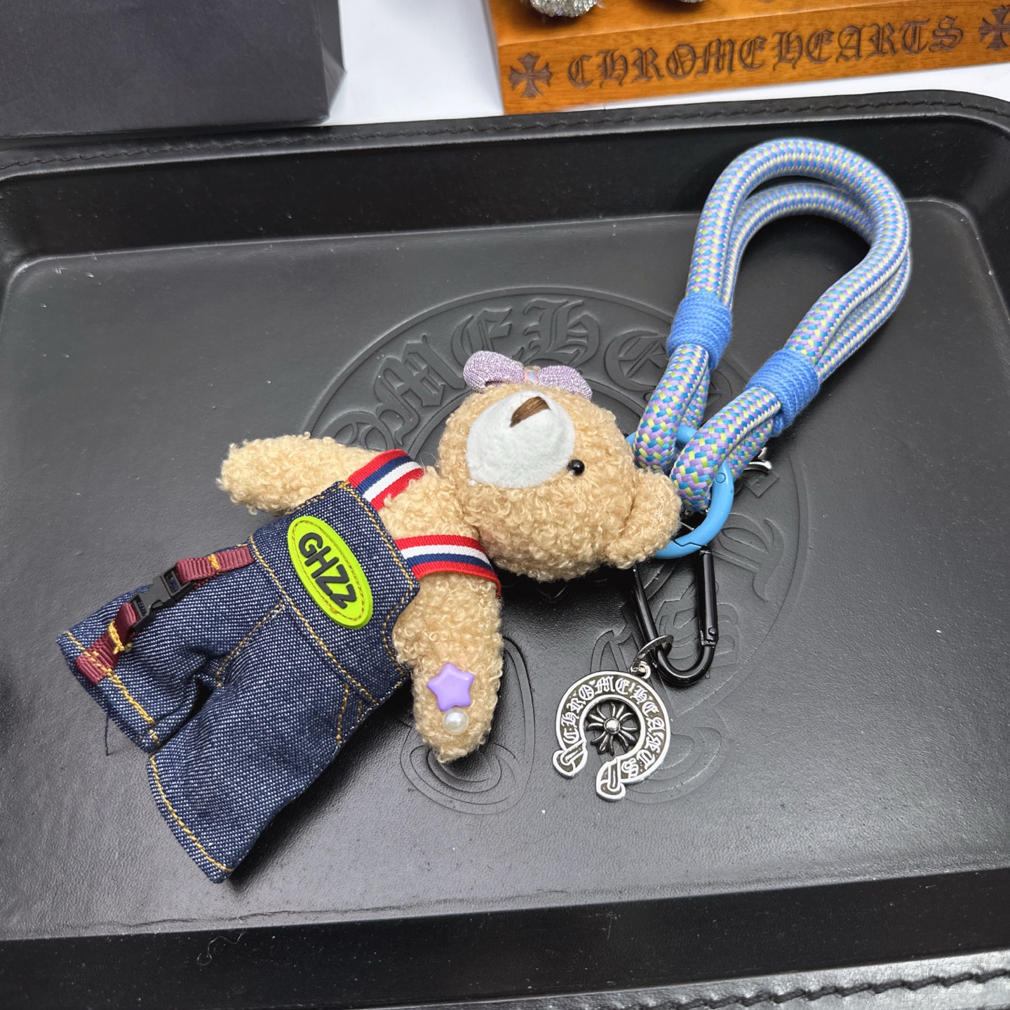 New Release: Croker Heart Key Bear Bag – Batch 210, 25 Krugers Arriving - 图片 3