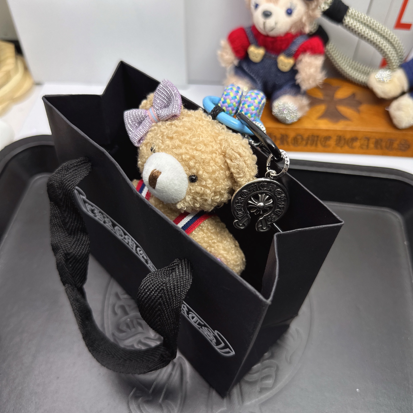 New Release: Croker Heart Key Bear Bag – Batch 210, 25 Krugers Arriving - 图片 6
