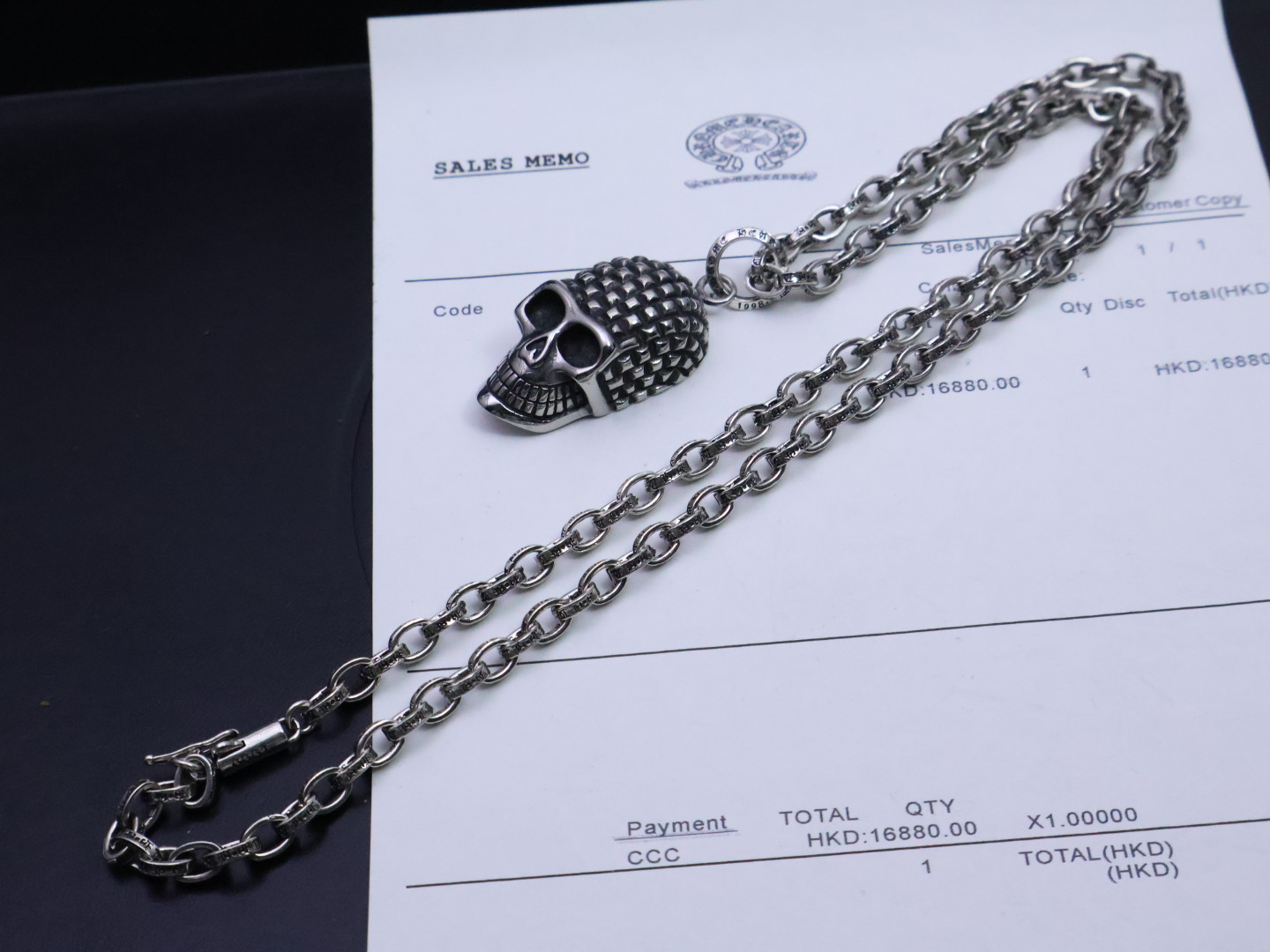 字母链𝐂𝐡𝐫𝐨𝐦𝐞 𝐡𝐞𝐚𝐫𝐭𝐬 克罗心项链，造型不同的花纹设计风格 呈现出与众不同 十字架 童军花是克