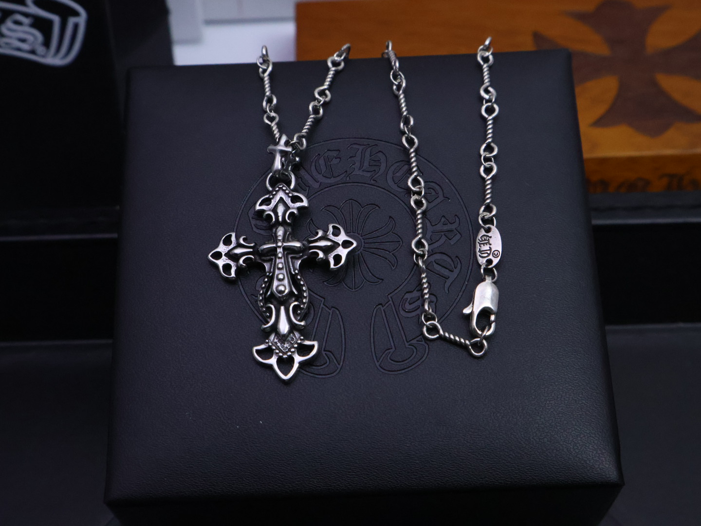 NO:111031,Comment [2025 trend recommendation] Luoxin snake bone chain, gentleness must be with edges and corners, luxury must be unrestrained. 