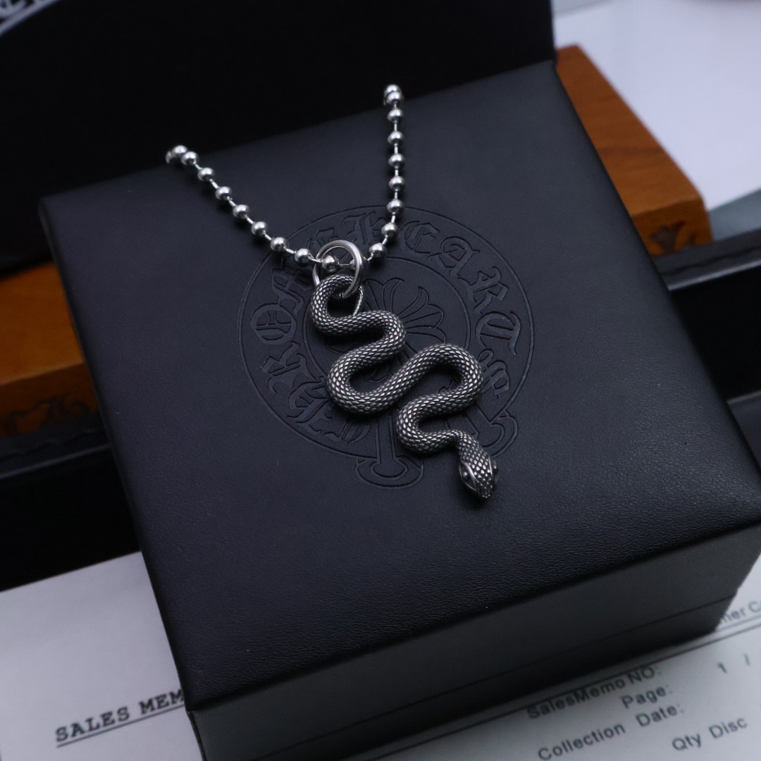Chrome Hearts 𝐇𝐞𝐚𝐫𝐭［2025潮流推荐］克罗心蛇吊坠珍珠链