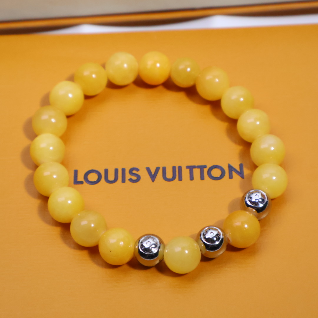 Louis Vuitton 𝐕𝐔𝐈𝐓𝐓𝐎𝐍新风尚