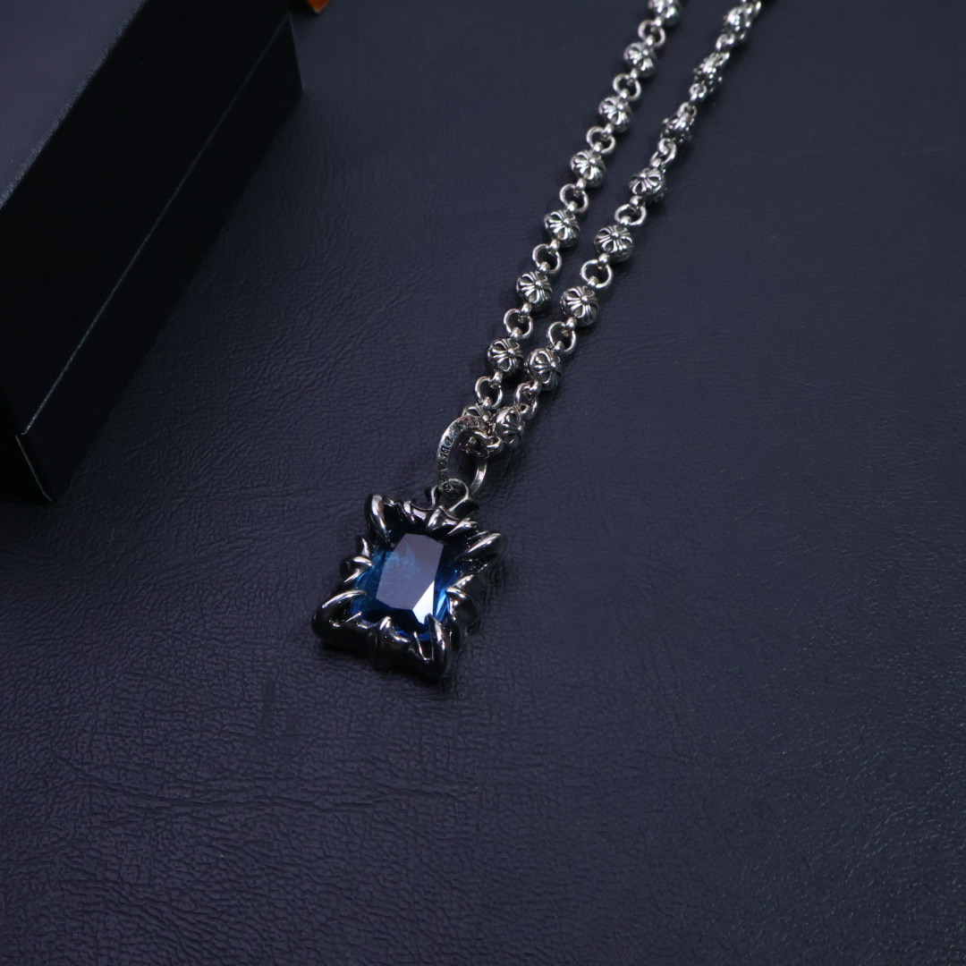 Chrome Hearts 𝐡𝐞𝐚𝐫𝐭𝐬 克罗心项链