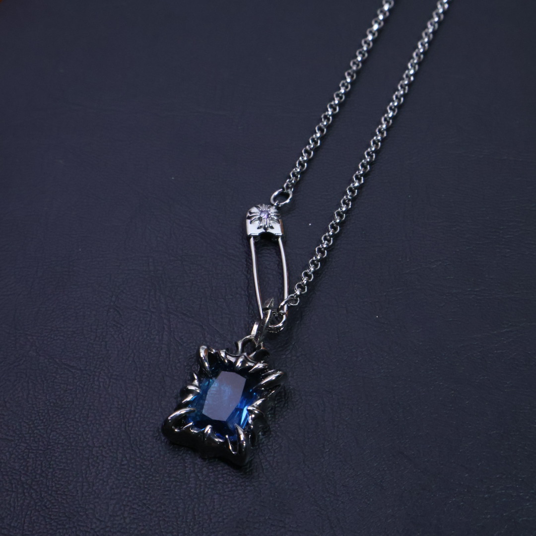 Chrome Hearts 𝐡𝐞𝐚𝐫𝐭𝐬 克罗心项链胸针链
