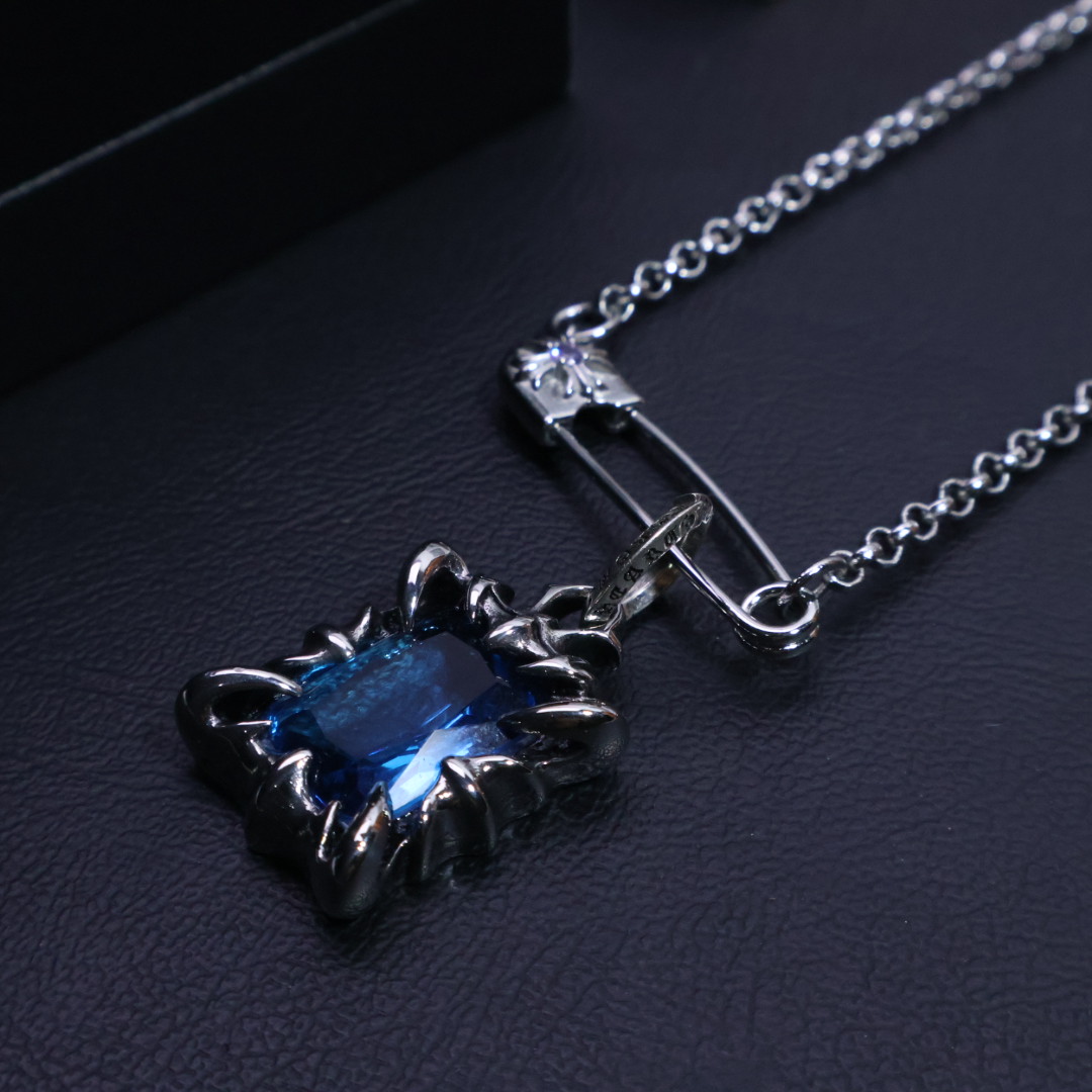Chrome Hearts 𝐡𝐞𝐚𝐫𝐭𝐬 克罗心项链胸针链