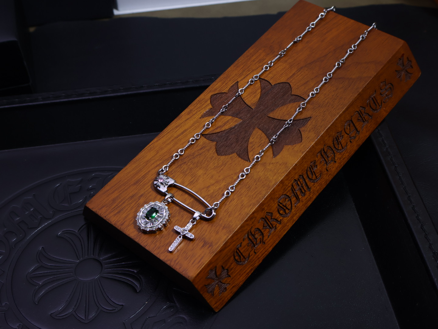 Chrome Hearts 推荐］ 𝐡𝐞𝐚𝐫𝐭𝐬