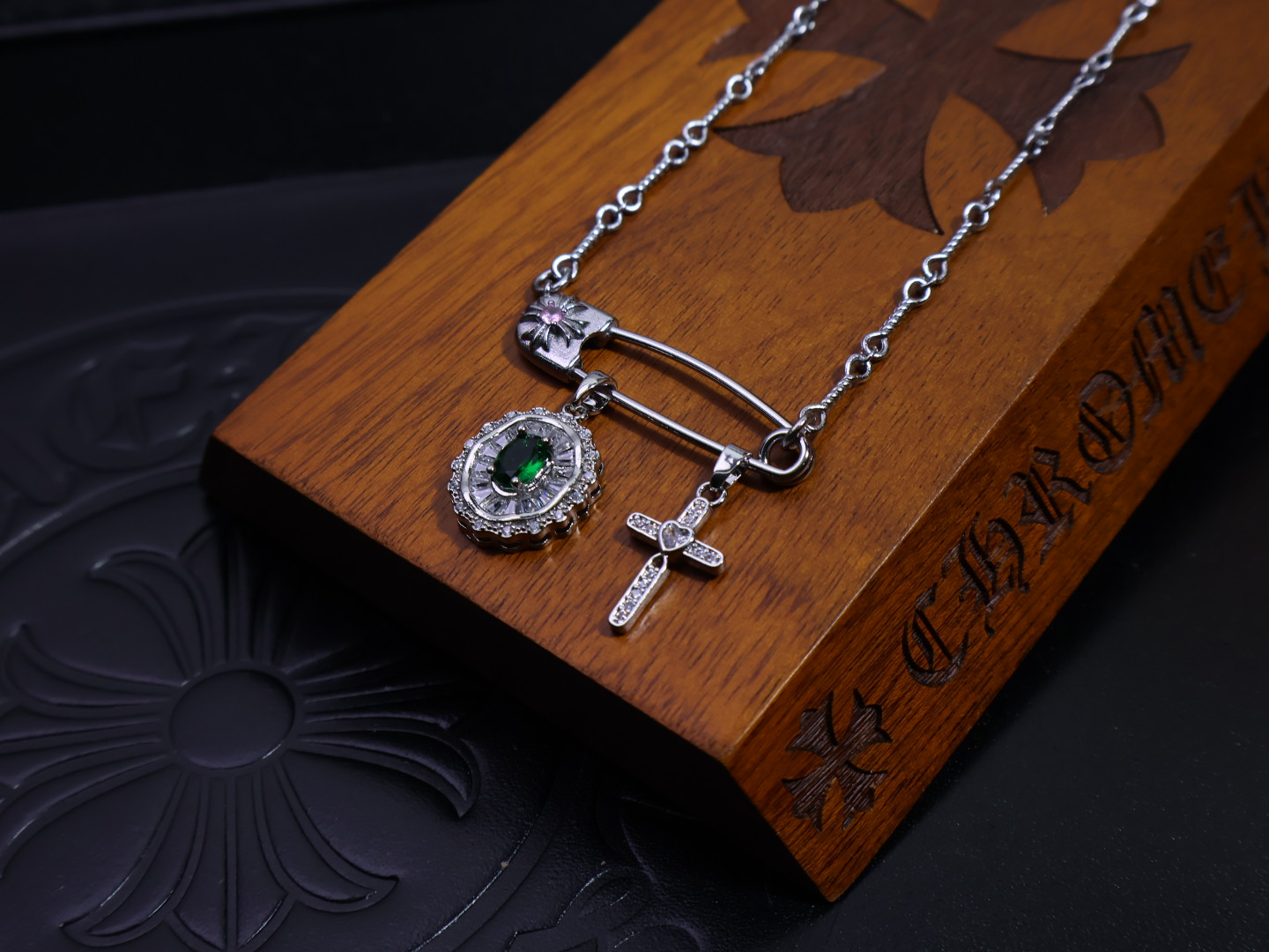 Chrome Hearts 推荐］ 𝐡𝐞𝐚𝐫𝐭𝐬