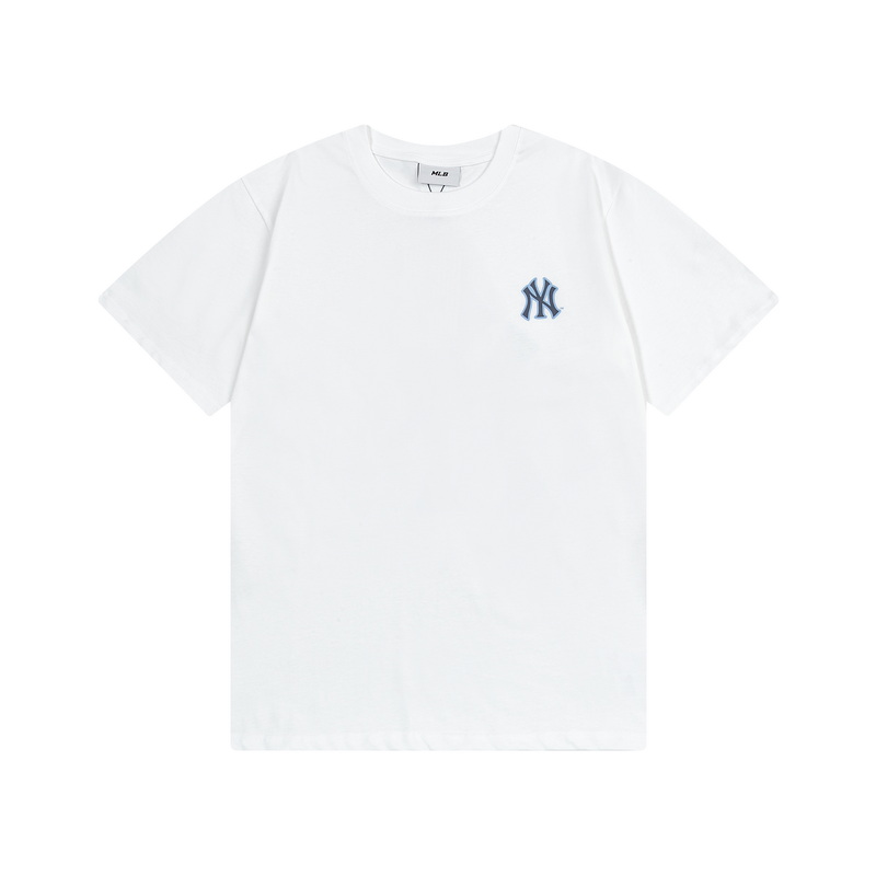 MLB New York Yankees Graphic Tee - Stylish & Comfortable Fan Apparel 7 a1743339432772 6853