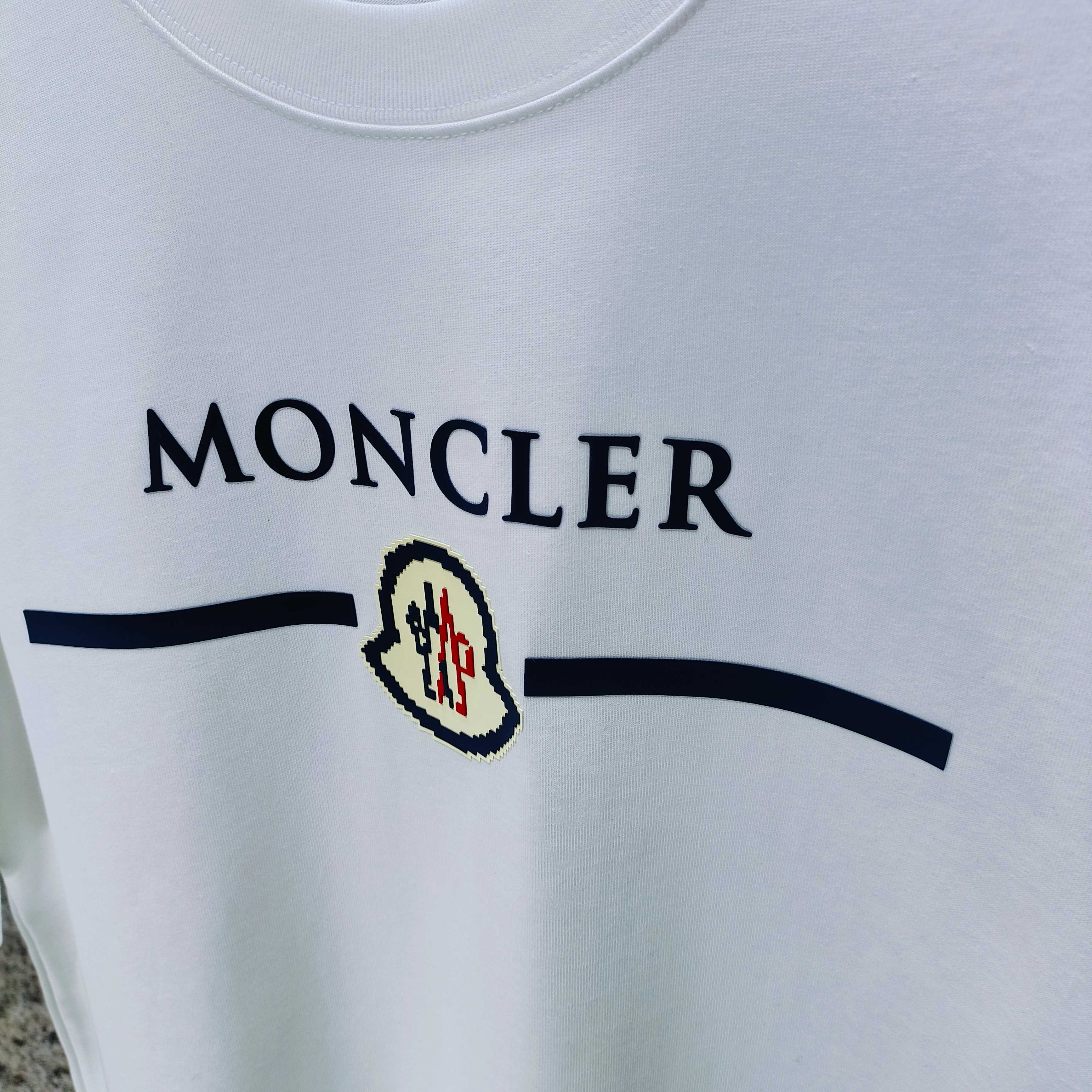 몽클레어 여성 루즈핏 반팔 티셔츠 88844 이미지 2