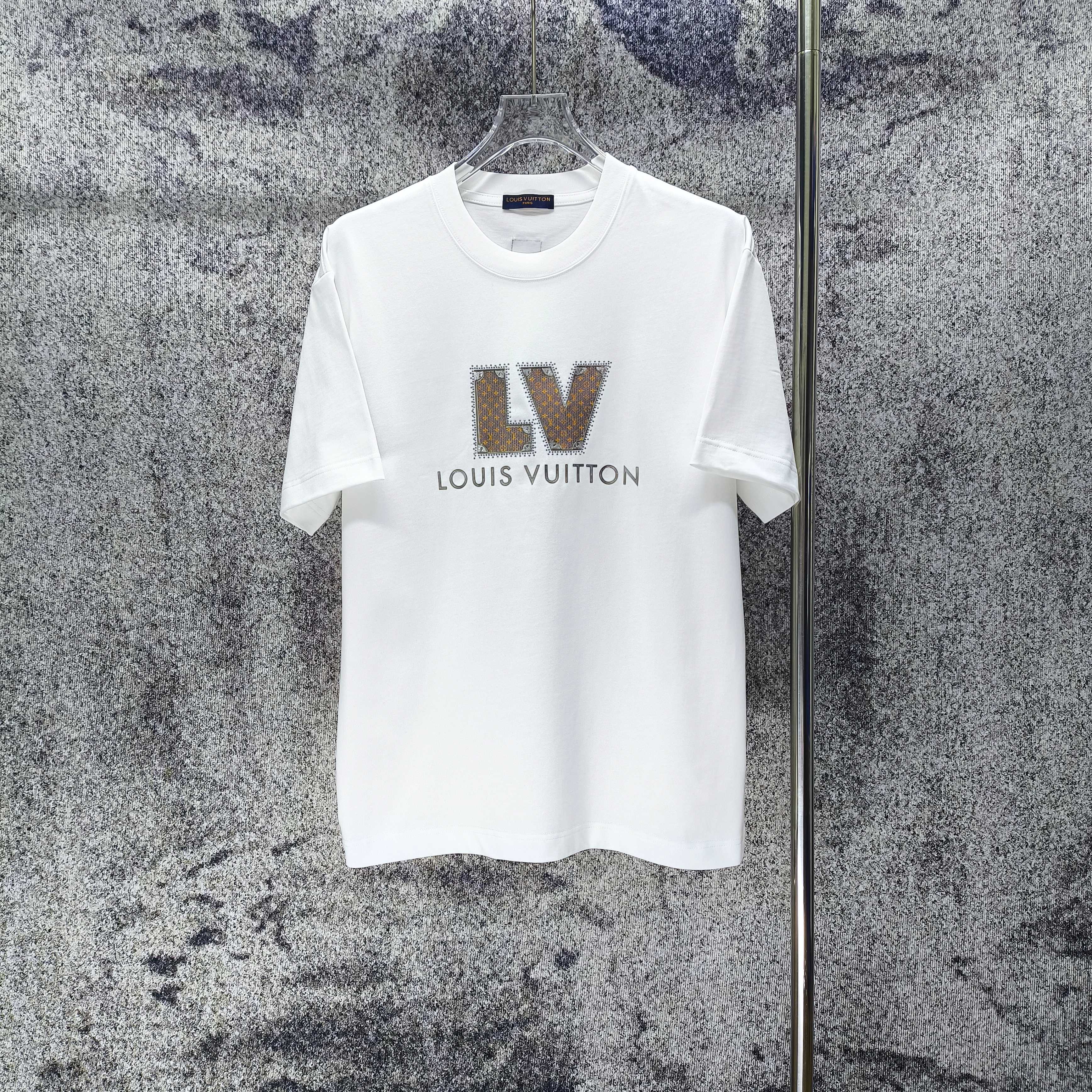 P75 LV 2026 primavera/verano nuevo estilo, camiseta de manga corta de 280 gramos, corte holgado unisex, tallas S M L XL…