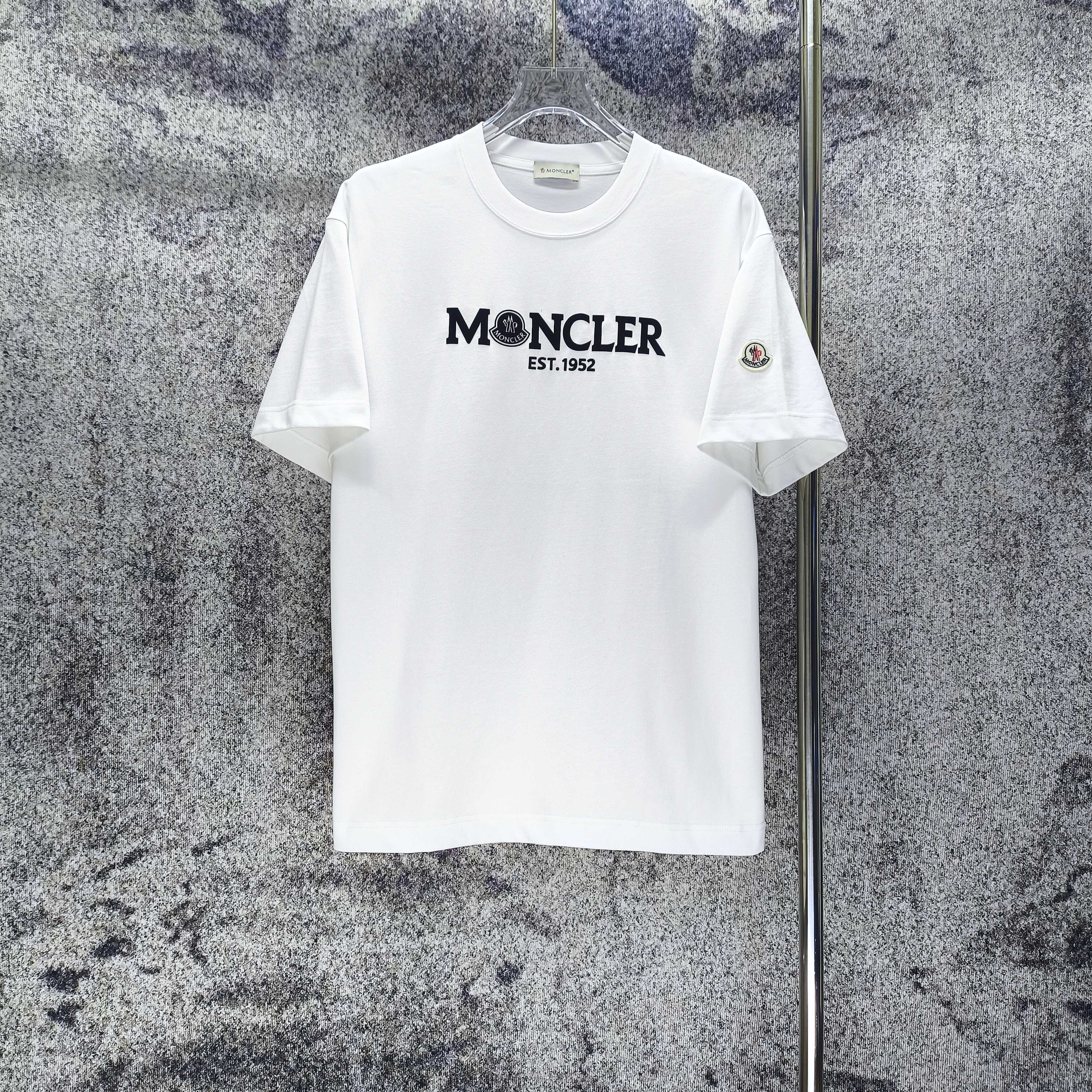 몽클레어 여성 반팔 88836 Moncler T Shirt