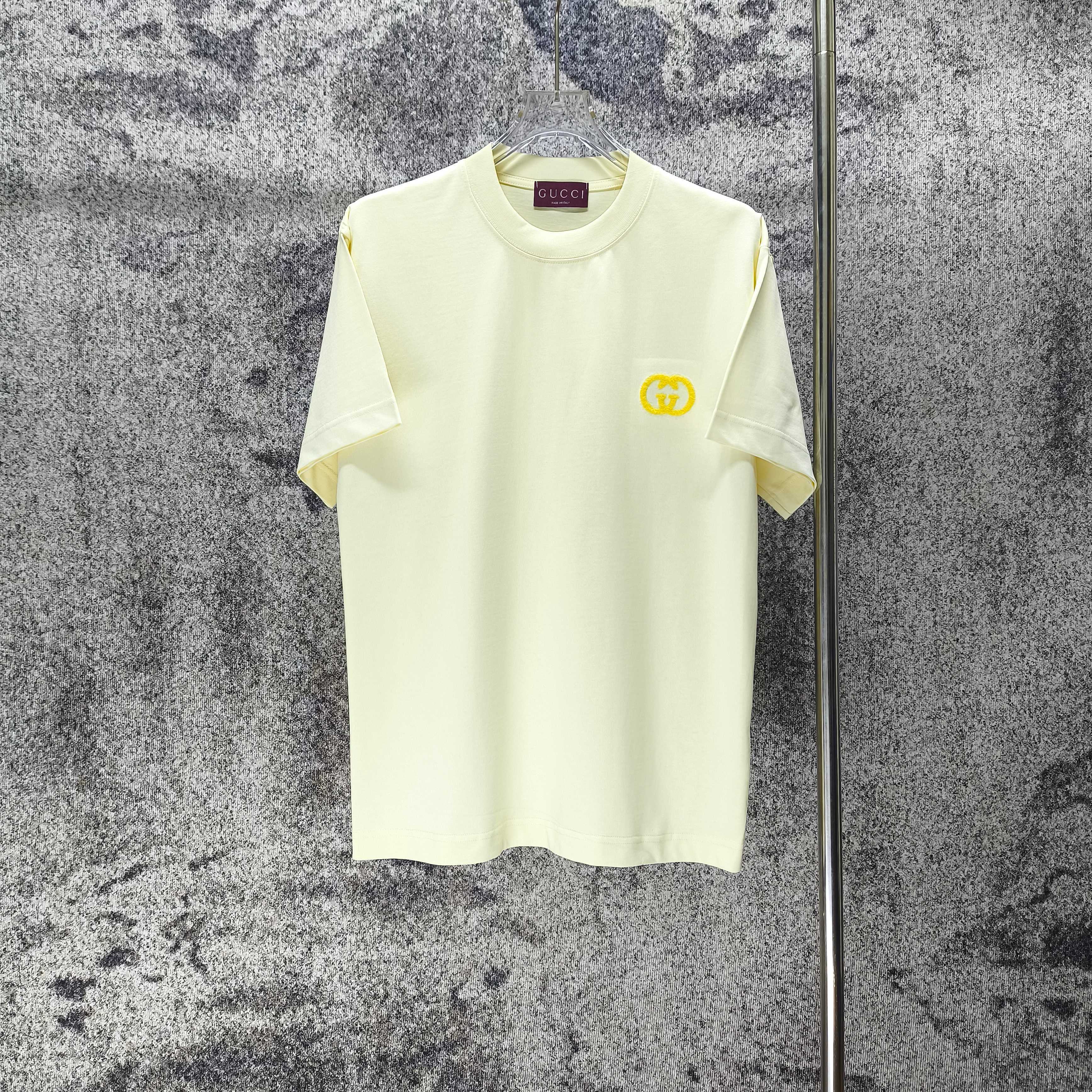 P 90 GUCCI* 古驰* Nueva primavera/verano 2026, pequeño logo bordado exquisito, camiseta de manga corta de 300 g, corte ho…