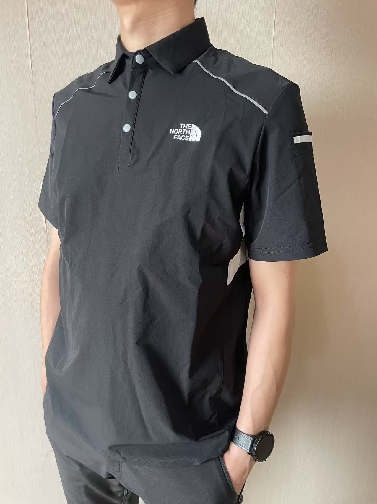 供💰105
模特图
北面The North Face 夏季新款综合训练运动健身男士吸湿速干防晒短袖POLO衫！

