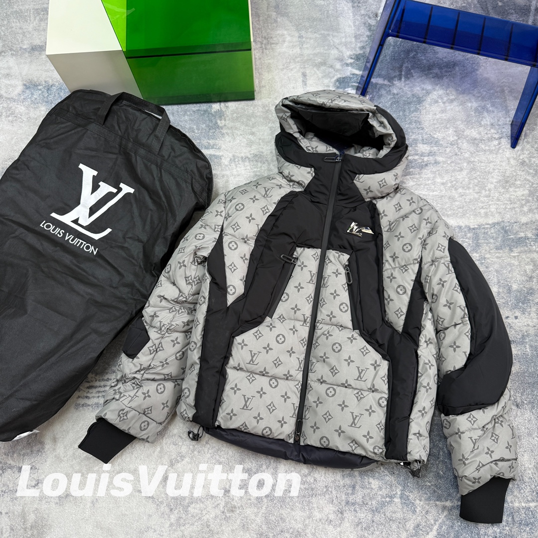 Louis Vuitton 2054 Thermo-Sensitive Down Jacket - Color Changing Technology