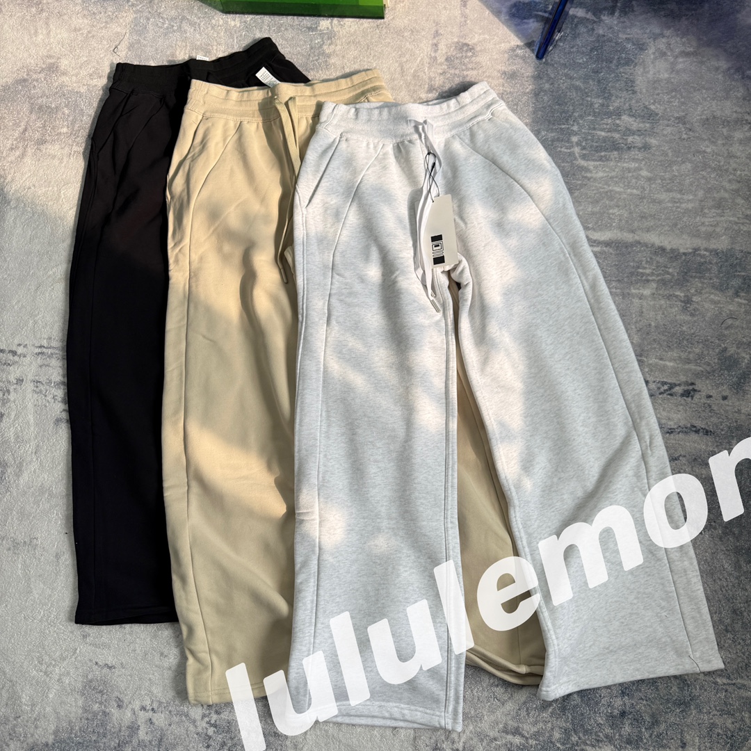 Lululemon Scuba Mid-Rise Fleece Wide-Leg Women's Pants