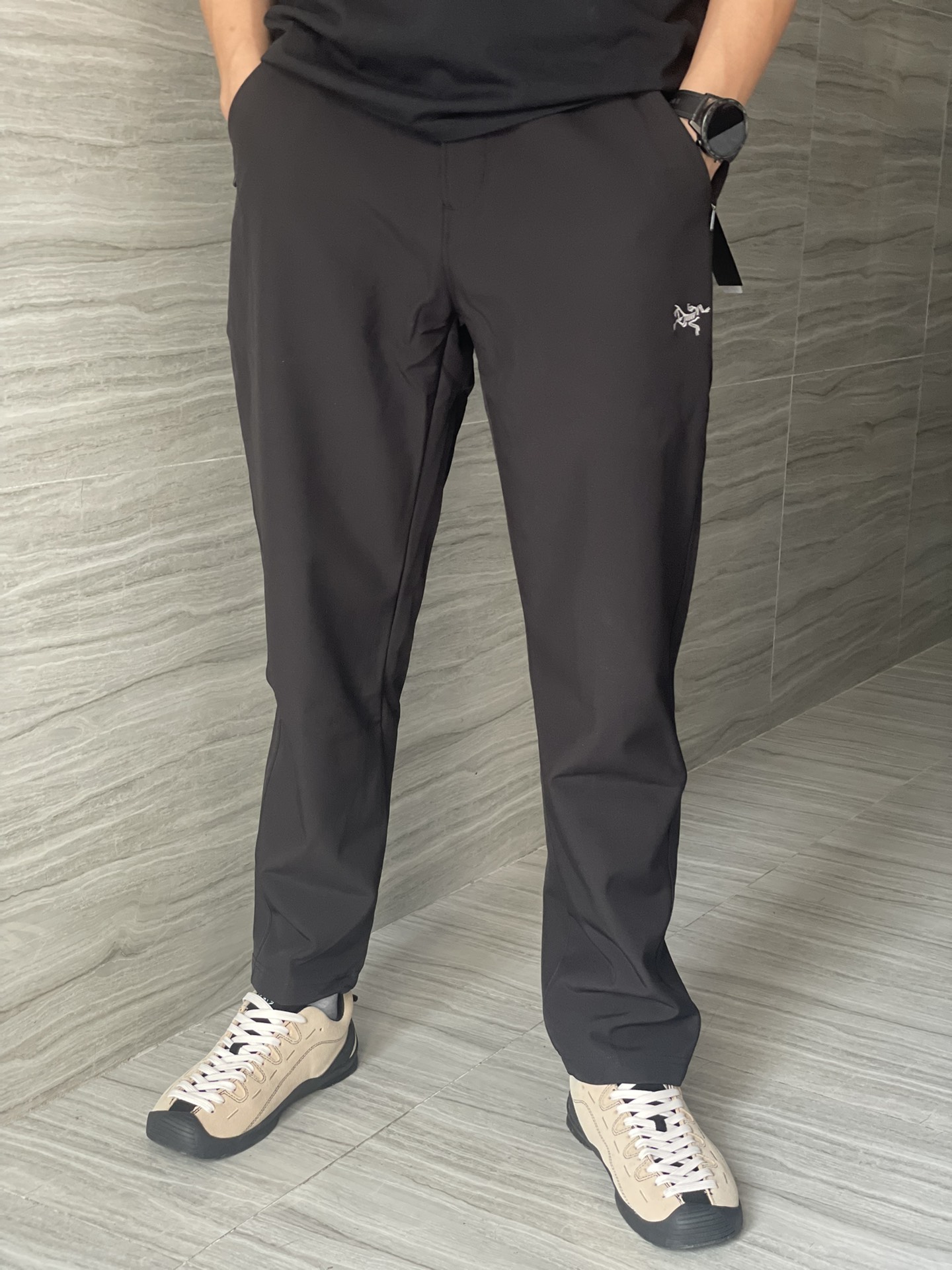 Arc'teryx Men's Waterproof Fleece-Lined Softshell Pants with Adjustable Waist