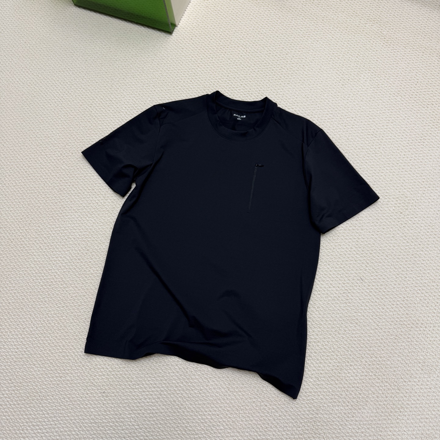 Alternative view of T-Shirt 05191