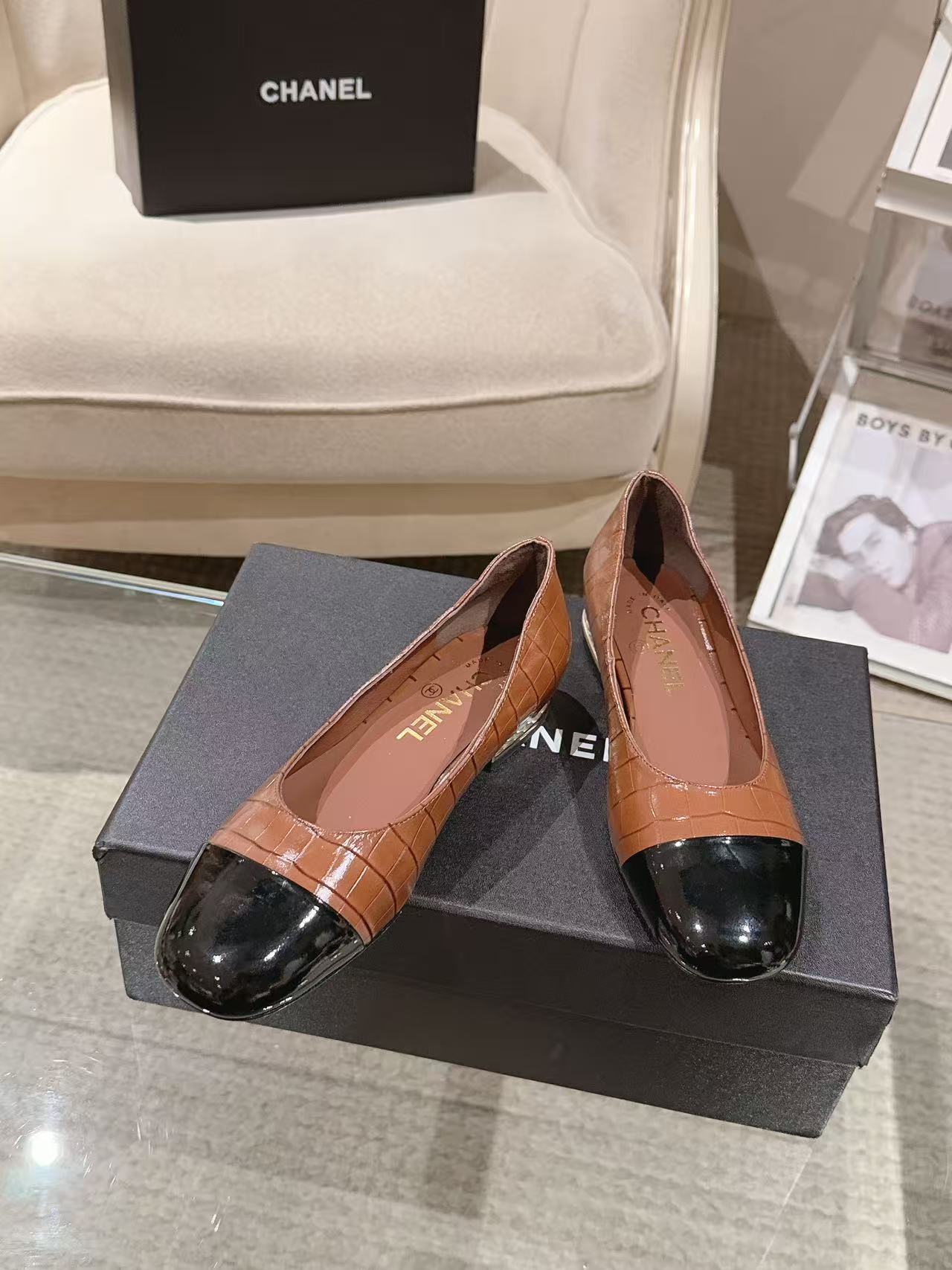 Designer Mary Jane Shoes