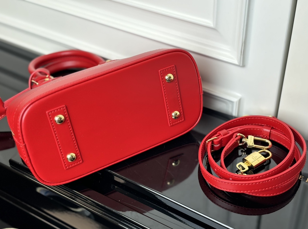 M24645红色(动态码)《顶级原单》专柜同步电子芯片内码出货🔥本款 Alma BB 手袋溯源 1934