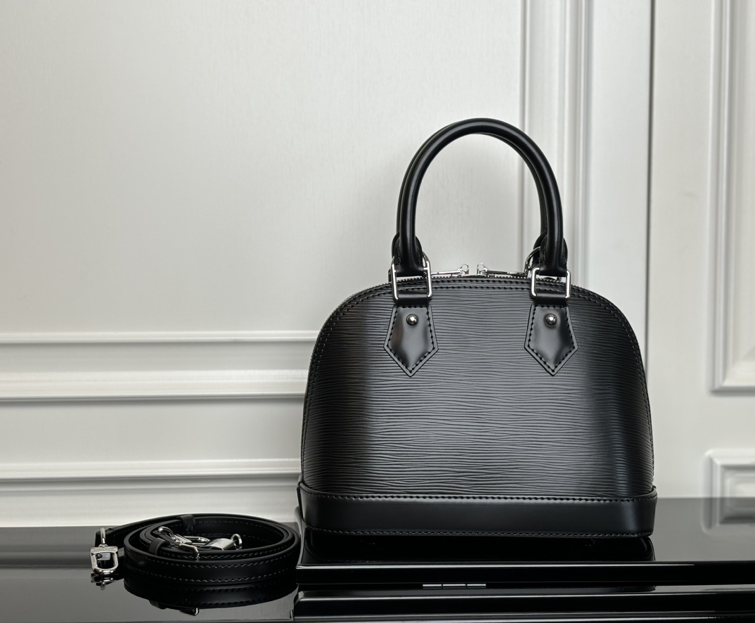 M24645黑色(动态码)《顶级原单》专柜同步电子芯片内码出货🔥本款 Alma BB 手袋溯源 1934